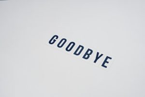 Modèles de Mots d’adieu et exemples de Sms d’au revoir